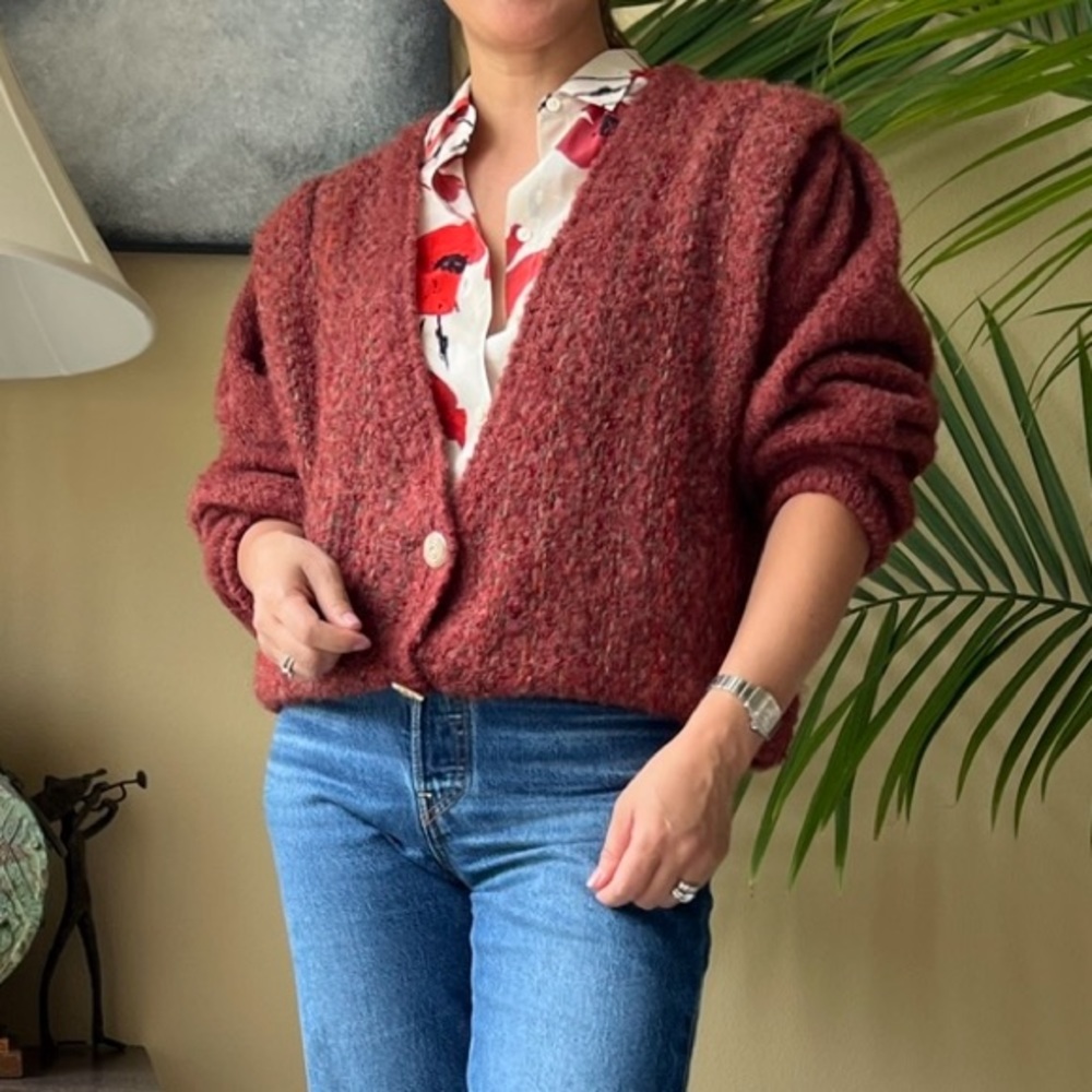 Sinfully Original Lin S. Oglesby Cardigan Sweater
KNOXVILLE, TN - Picture 10 of 16